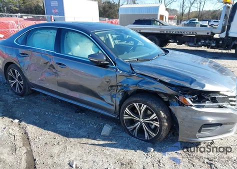 2020 Volkswagen Passat 2.0T Sel из США, поврежденный, VIN 1VWCA7A39LC026057